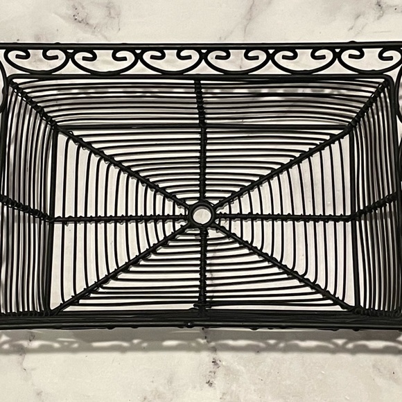 “M” Hand Towels + Scroll Basket - Picture 6 of 6